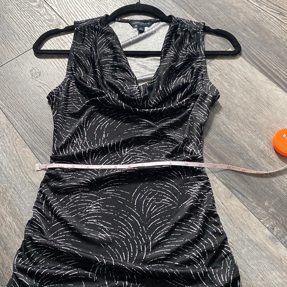 BANANA REPUBLIC | Black/White Sleeveless Drape Cowl Neck Blouse XS - Picture 8 of 8